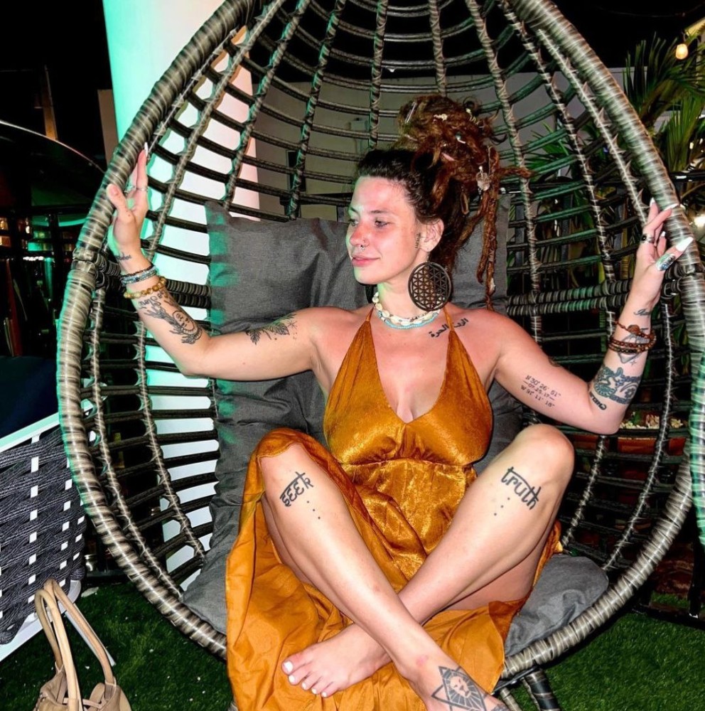 Индивидуалка Алена фото № 2 в городе Нижневартовск