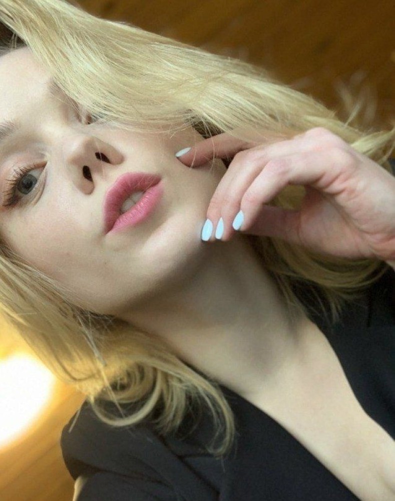 Индивидуалка Карина фото № 2 в городе Нижневартовск