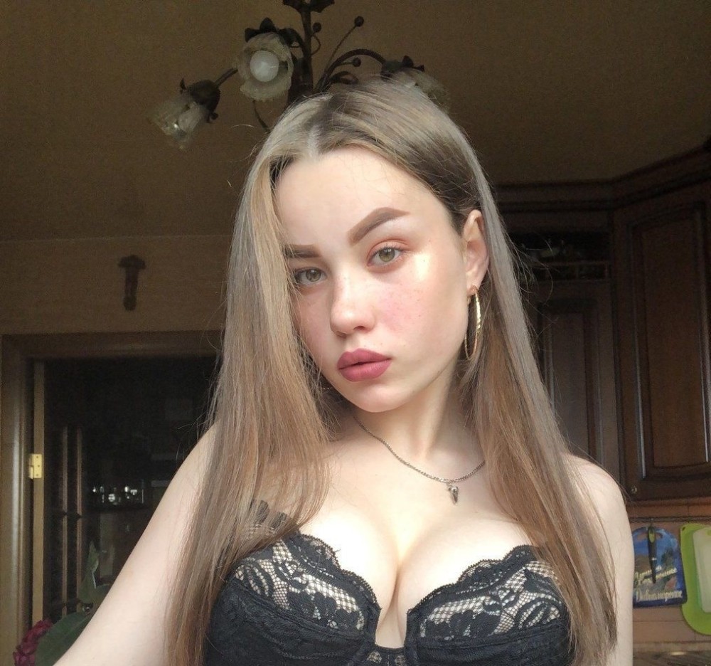 Индивидуалка Оксана фото № 2 в городе Нижневартовск