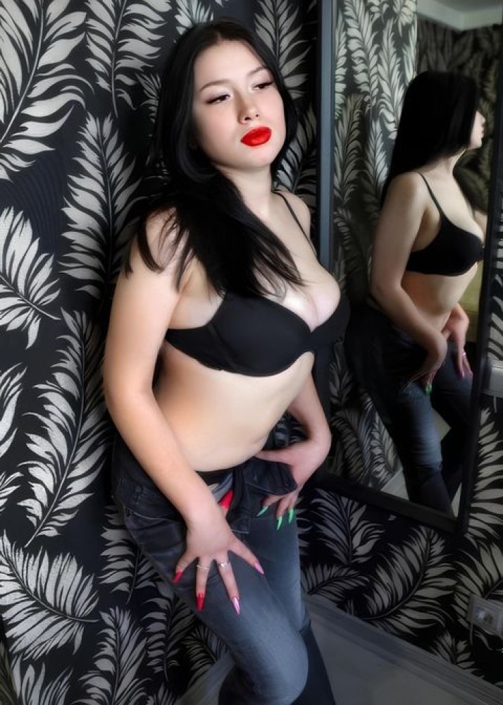 Индивидуалка Карина фото № 2 в городе Нижневартовск