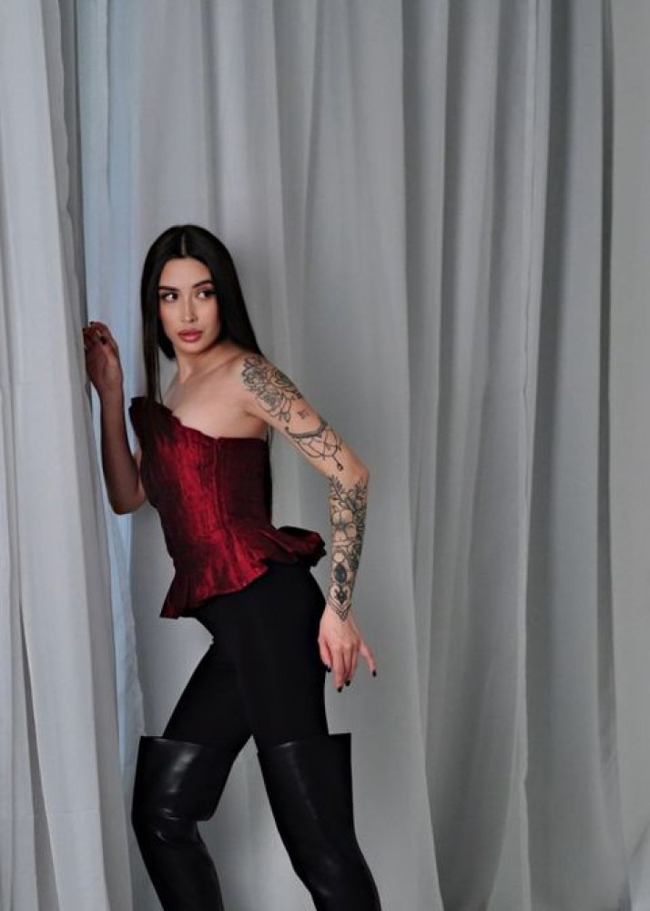 Индивидуалка Вика фото № 2 в городе Нижневартовск